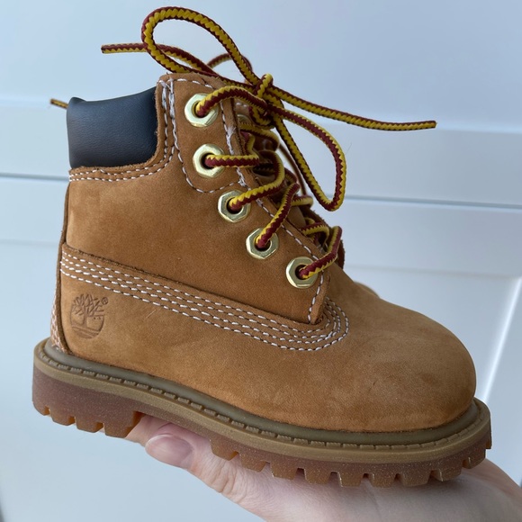 Timberland boots - baby size 4 - Picture 4 of 8